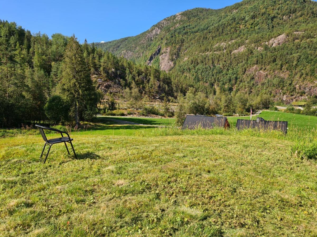 Jondal Apartment Bagian luar foto