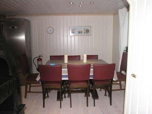 Jondal Apartment Bagian luar foto